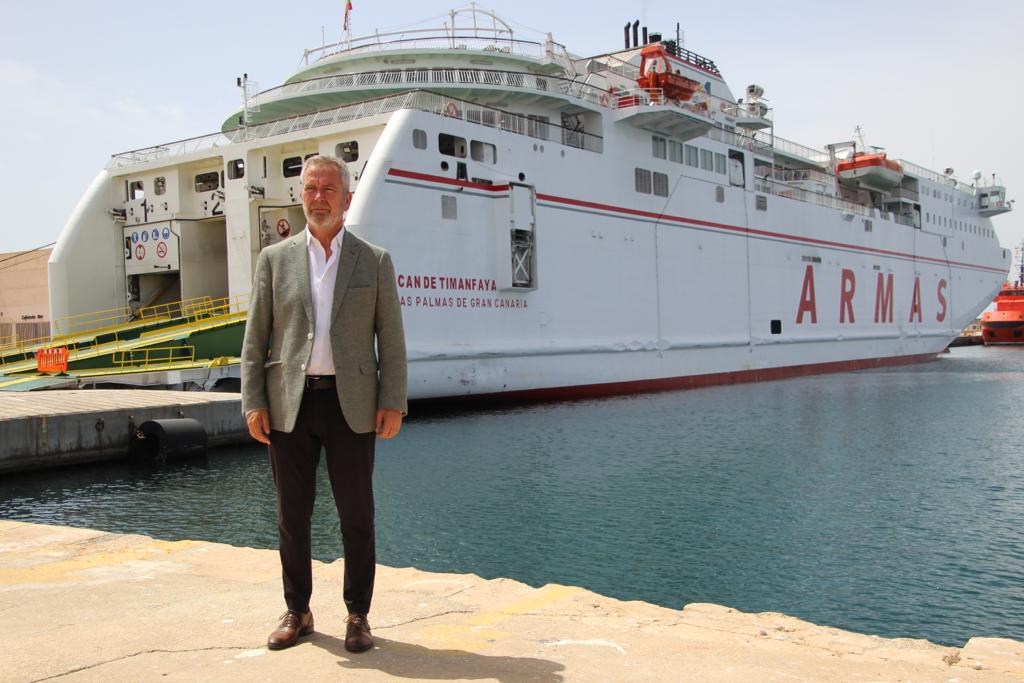 Vuelve el tránsito de pasajeros al Puerto de Motril con el comienzo de la OPE 2022